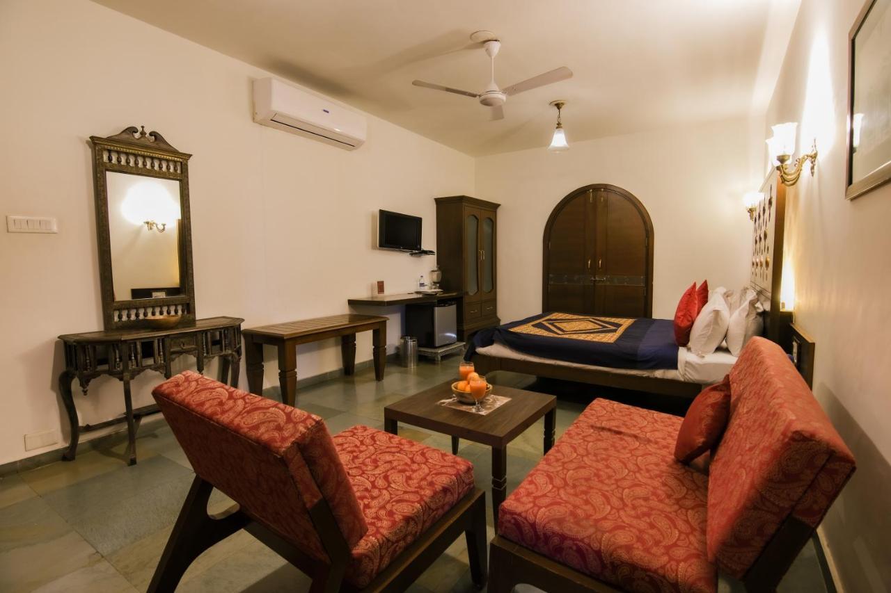 Heritage Khirasara Palace Rajkot Exterior photo