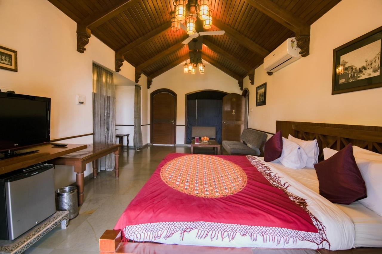 Heritage Khirasara Palace Rajkot Exterior photo