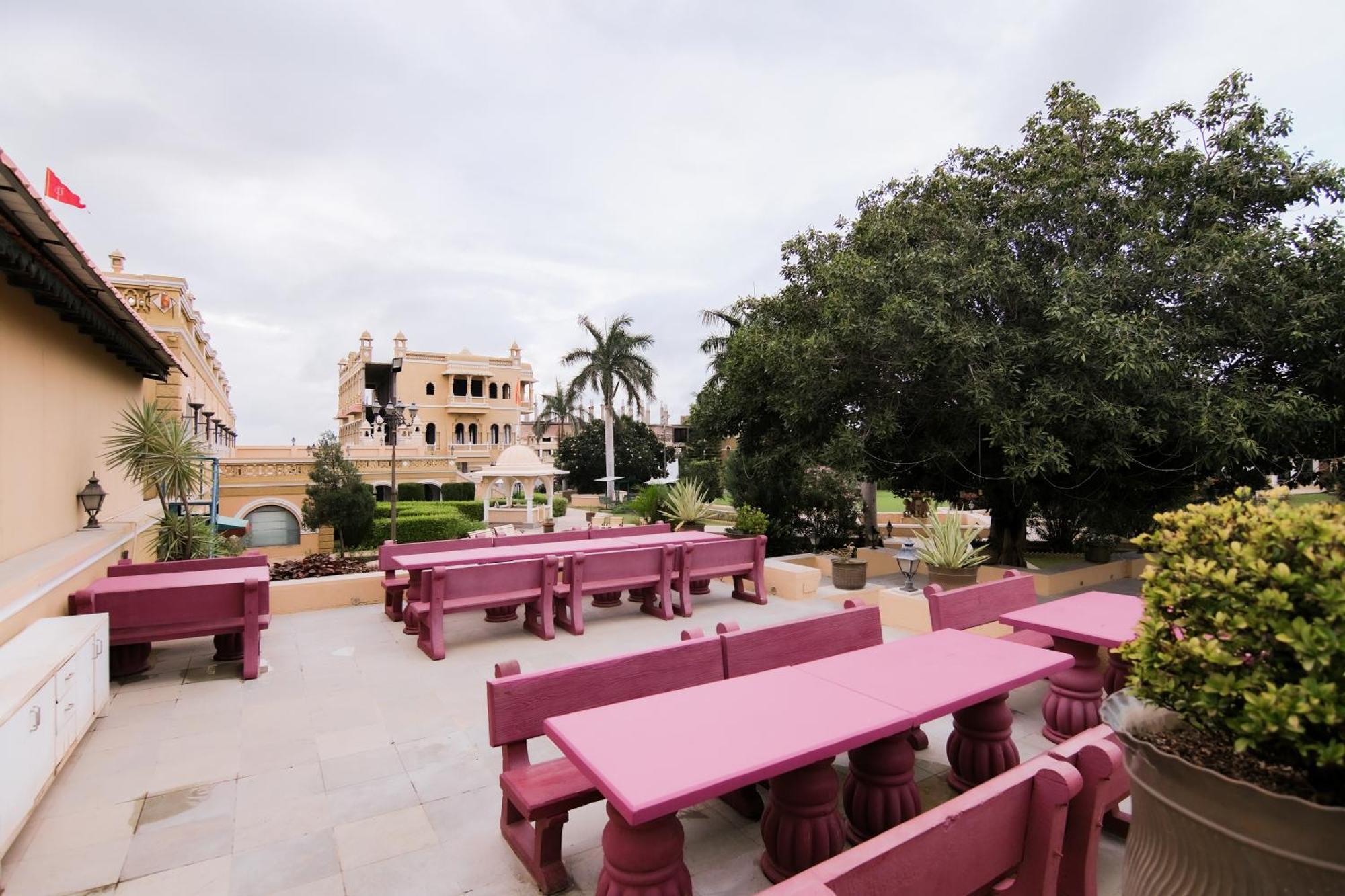 Heritage Khirasara Palace Rajkot Exterior photo